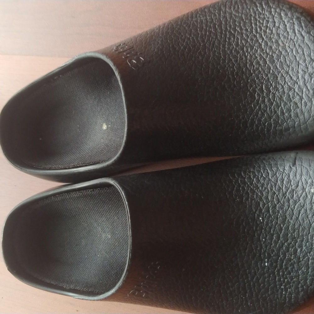 Bringeston - Picture 2 of 3